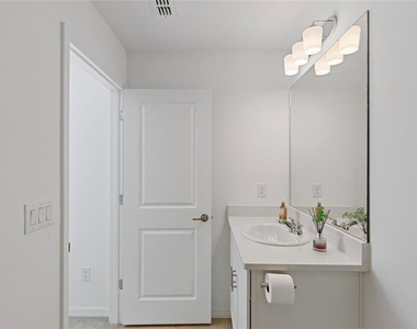 6119 Whetstone Court - Photo Thumbnail 22