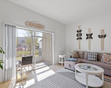 6119 Whetstone Court - Photo Thumbnail 6
