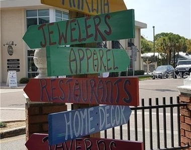 464 N Paula Drive N - Photo Thumbnail 20