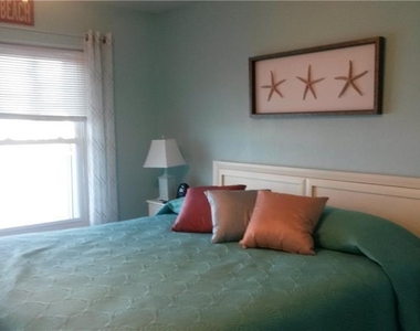 464 N Paula Drive N - Photo Thumbnail 4
