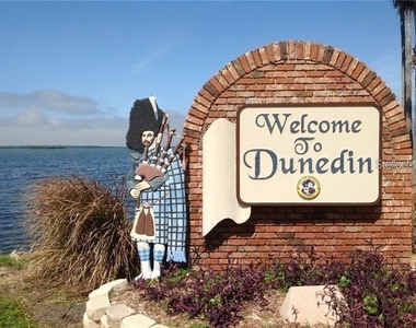 464 N Paula Drive N - Photo Thumbnail 17