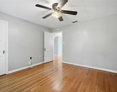 1419 E Jean Street - Photo Thumbnail 25