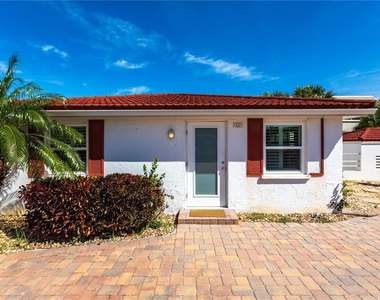 6154 Midnight Pass Road - Photo Thumbnail 3