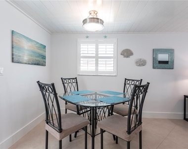 6154 Midnight Pass Road - Photo Thumbnail 9