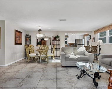 6154 Midnight Pass Road - Photo Thumbnail 7