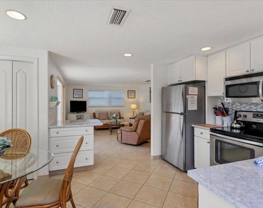 6154 Midnight Pass Road - Photo Thumbnail 5
