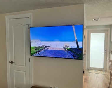 6154 Midnight Pass Road - Photo Thumbnail 4