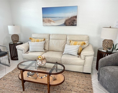 6154 Midnight Pass Road - Photo Thumbnail 4