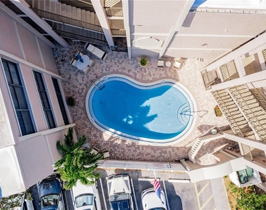 3210 Gulf Boulevard - Photo Thumbnail 37