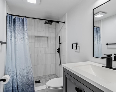 3210 Gulf Boulevard - Photo Thumbnail 18