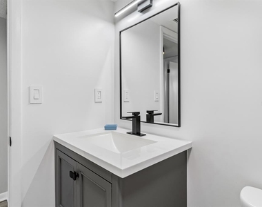 3210 Gulf Boulevard - Photo Thumbnail 24
