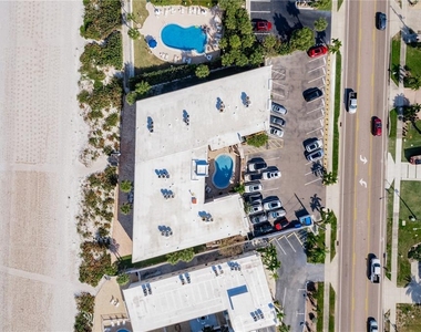 3210 Gulf Boulevard - Photo Thumbnail 36