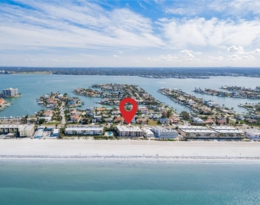 3210 Gulf Boulevard - Photo Thumbnail 32