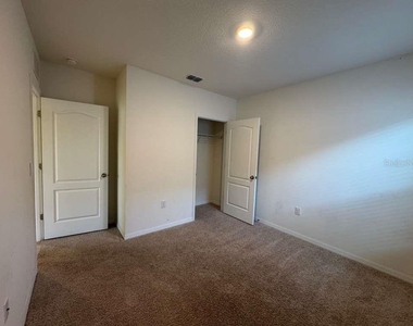 6833 Cranes Roost Road - Photo Thumbnail 3