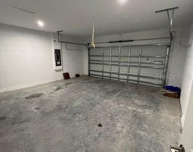 200 Aquamarine Lane - Photo Thumbnail 16