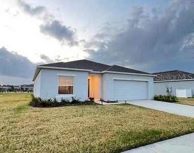 200 Aquamarine Lane - Photo Thumbnail 2