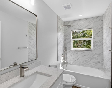 375 Denver Drive - Photo Thumbnail 22