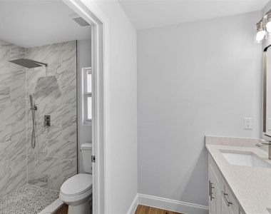 375 Denver Drive - Photo Thumbnail 16