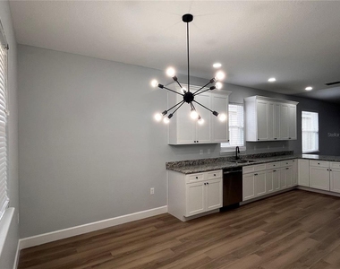 3904 Osprey Pointe Circle - Photo Thumbnail 2