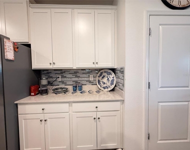 7656 Sw 74th Loop - Photo Thumbnail 7