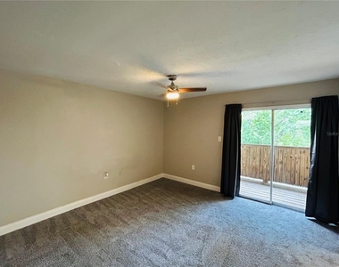 3922 Crayrich Circle - Photo Thumbnail 10