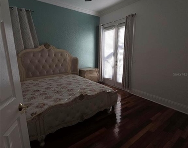 7600 Debeaubien Drive - Photo Thumbnail 15