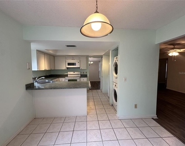 13 Surrey Court - Photo Thumbnail 9