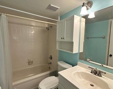 13 Surrey Court - Photo Thumbnail 20