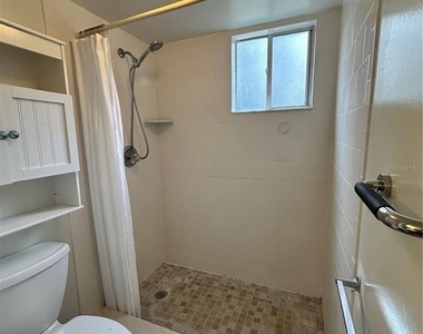 13 Surrey Court - Photo Thumbnail 16