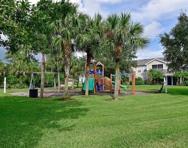8926 Manor Loop Circle - Photo Thumbnail 29