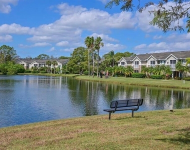 8926 Manor Loop Circle - Photo Thumbnail 30