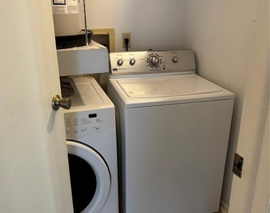 5026 Water Oak Drive - Photo Thumbnail 18