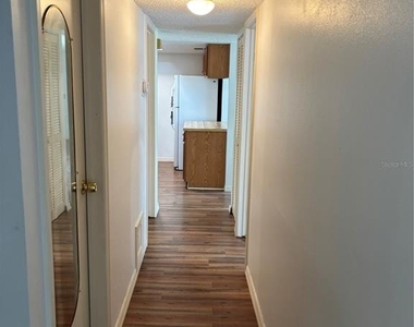 5026 Water Oak Drive - Photo Thumbnail 9