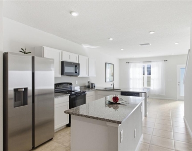 4740 Old Blush Street - Photo Thumbnail 4