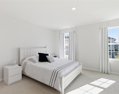 4740 Old Blush Street - Photo Thumbnail 10