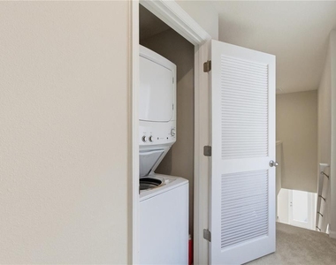 4740 Old Blush Street - Photo Thumbnail 18