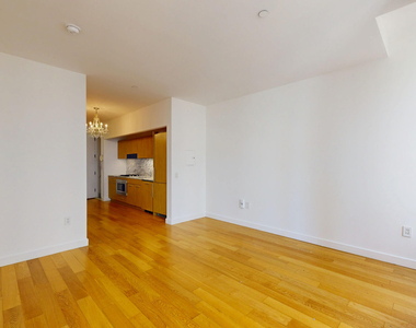 95 Wall Street - Photo Thumbnail 3
