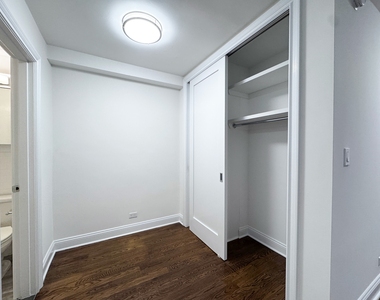 96 5th Avenue - Photo Thumbnail 4
