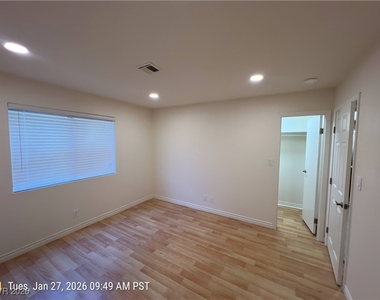 6731 W Charleston Boulevard - Photo Thumbnail 5
