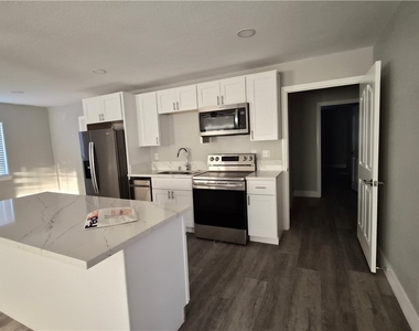 5271 Deanna Street - Photo Thumbnail 18