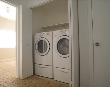 7450 S Eastern Avenue - Photo Thumbnail 12