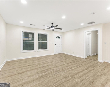 5794 Pinecrest Road - Photo Thumbnail 4
