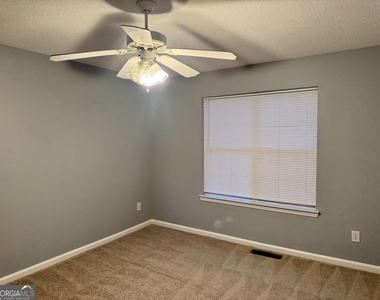 2468 Brianna Drive - Photo Thumbnail 12