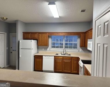 2468 Brianna Drive - Photo Thumbnail 5