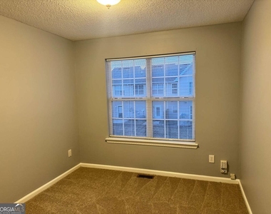 2468 Brianna Drive - Photo Thumbnail 14