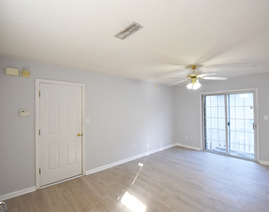 147 S Fairfield Drive - Photo Thumbnail 6