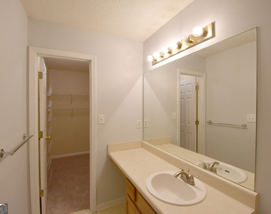 147 S Fairfield Drive - Photo Thumbnail 20
