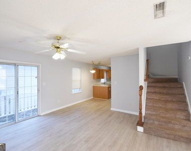 147 S Fairfield Drive - Photo Thumbnail 14