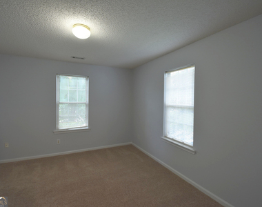 147 S Fairfield Drive - Photo Thumbnail 24