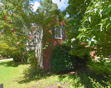 147 S Fairfield Drive - Photo Thumbnail 1